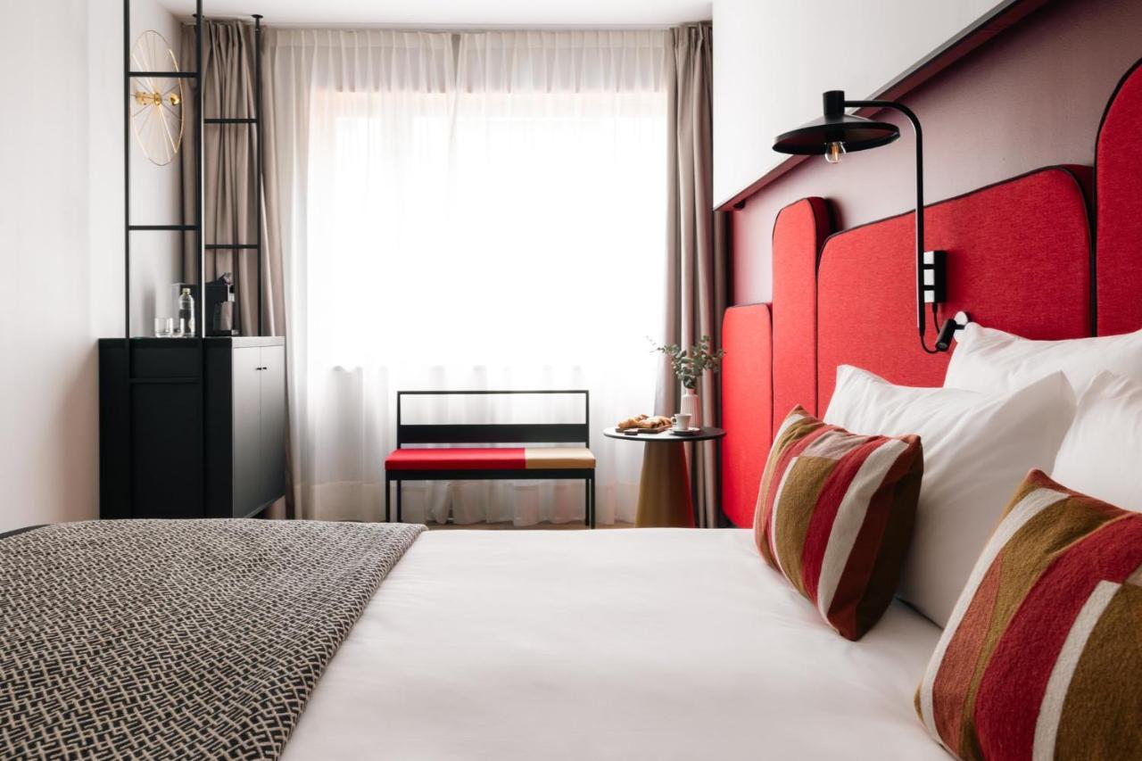Hotel Indigo Barcelona Granvia Plaza Espana, An Ihg Hotel 外观 照片