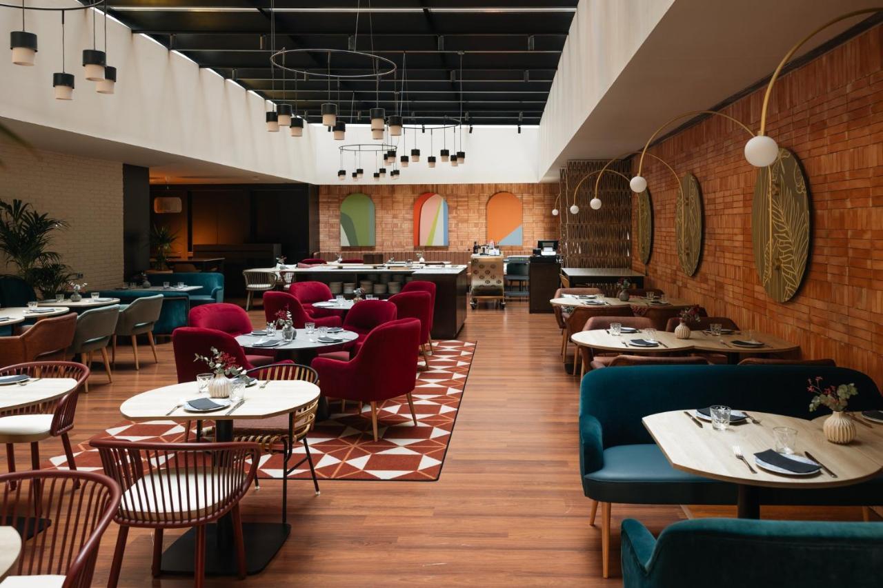 Hotel Indigo Barcelona Granvia Plaza Espana, An Ihg Hotel 外观 照片