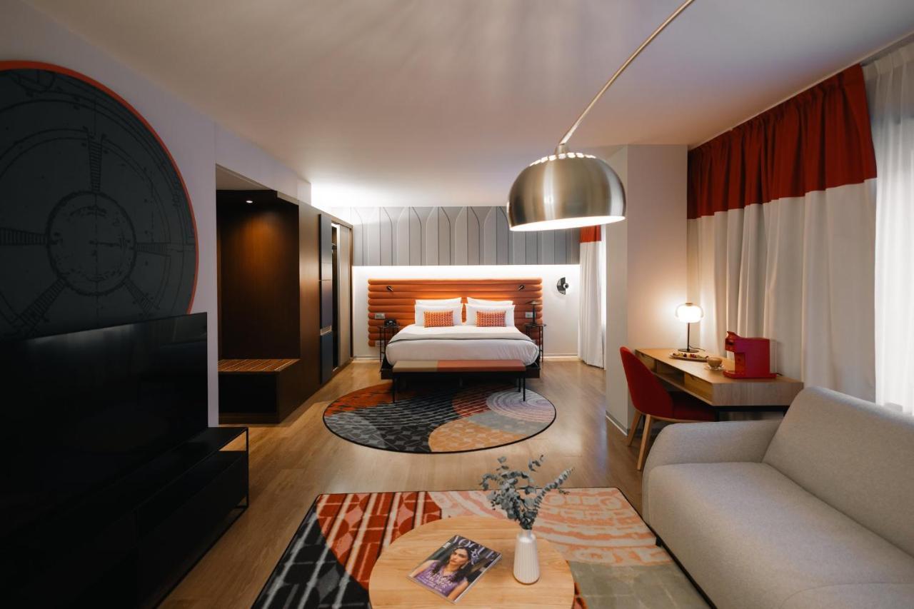 Hotel Indigo Barcelona Granvia Plaza Espana, An Ihg Hotel 外观 照片