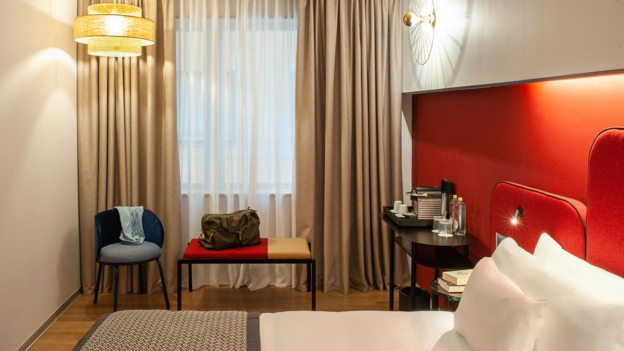 Hotel Indigo Barcelona Granvia Plaza Espana, An Ihg Hotel 外观 照片