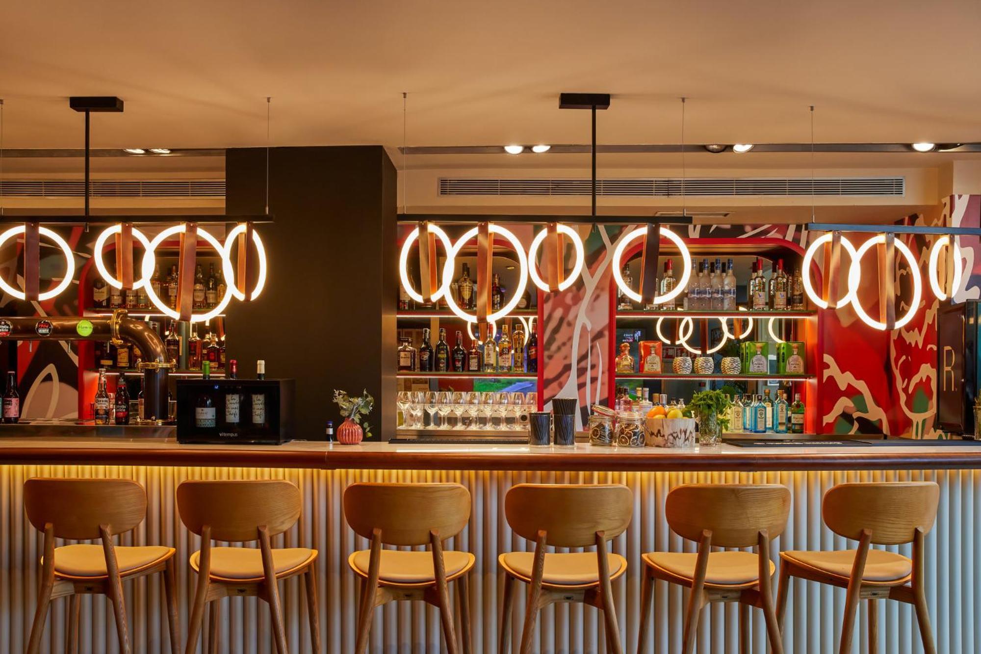 Hotel Indigo Barcelona Granvia Plaza Espana, An Ihg Hotel 外观 照片