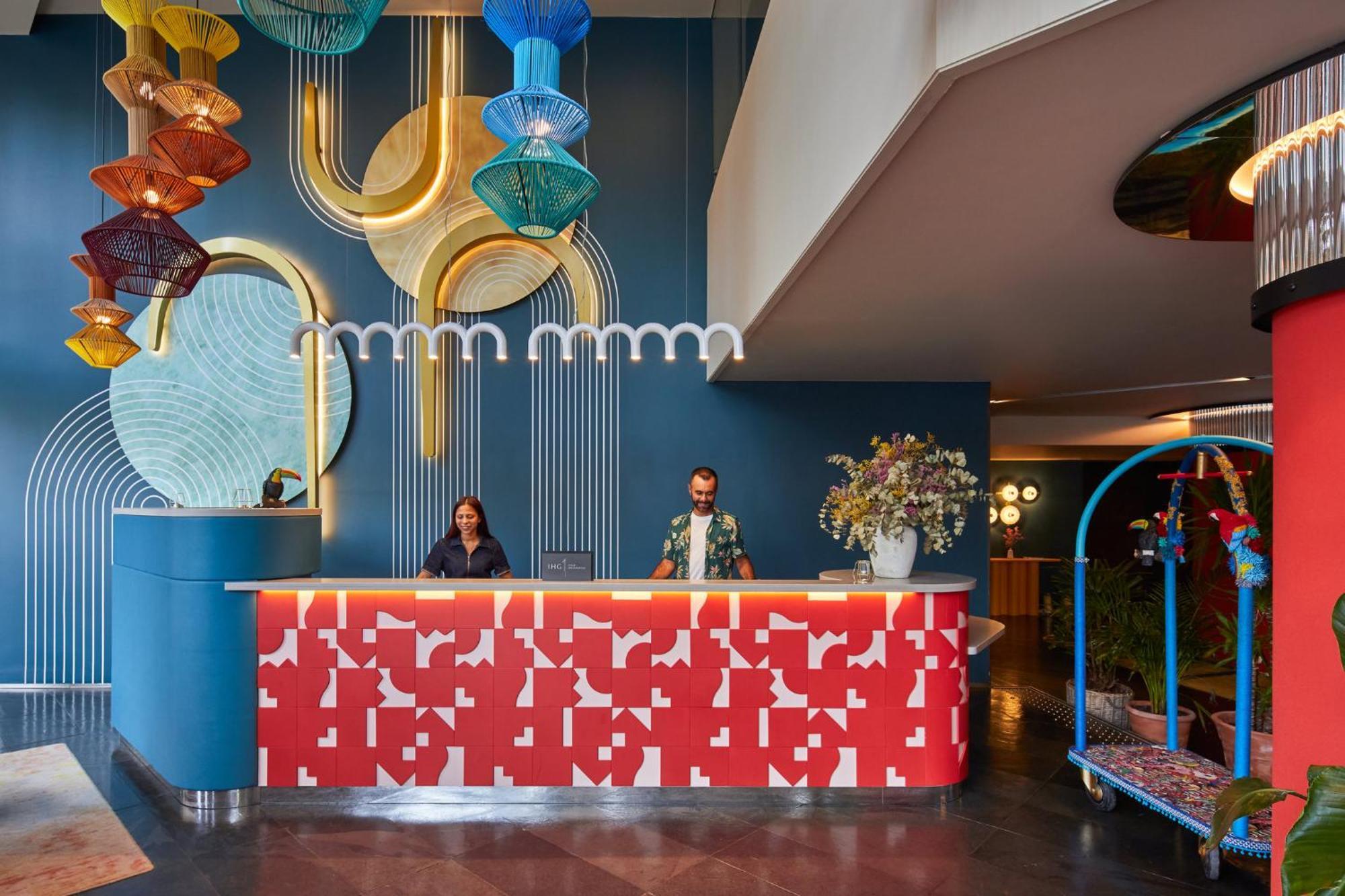 Hotel Indigo Barcelona Granvia Plaza Espana, An Ihg Hotel 外观 照片