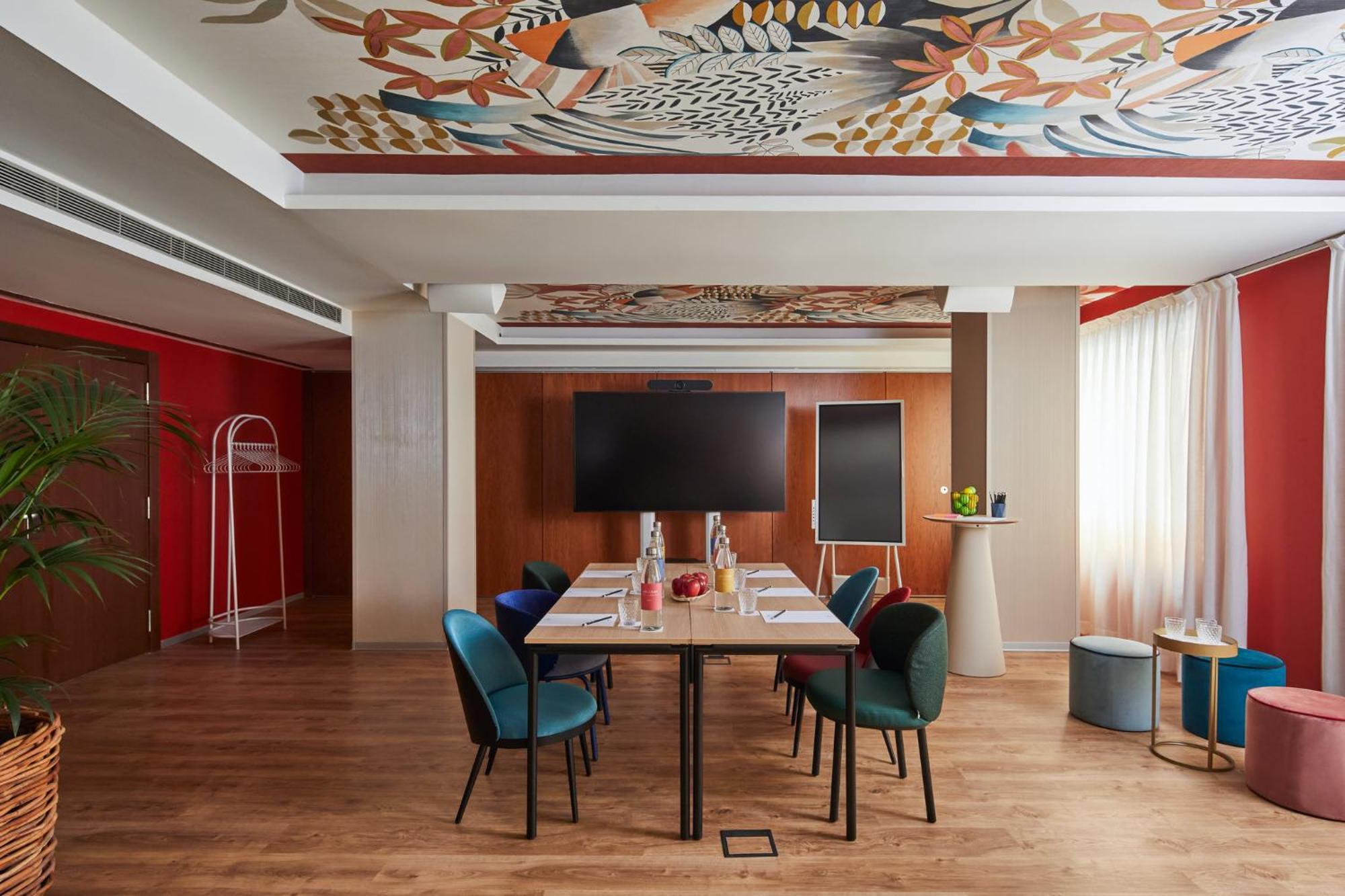 Hotel Indigo Barcelona Granvia Plaza Espana, An Ihg Hotel 外观 照片