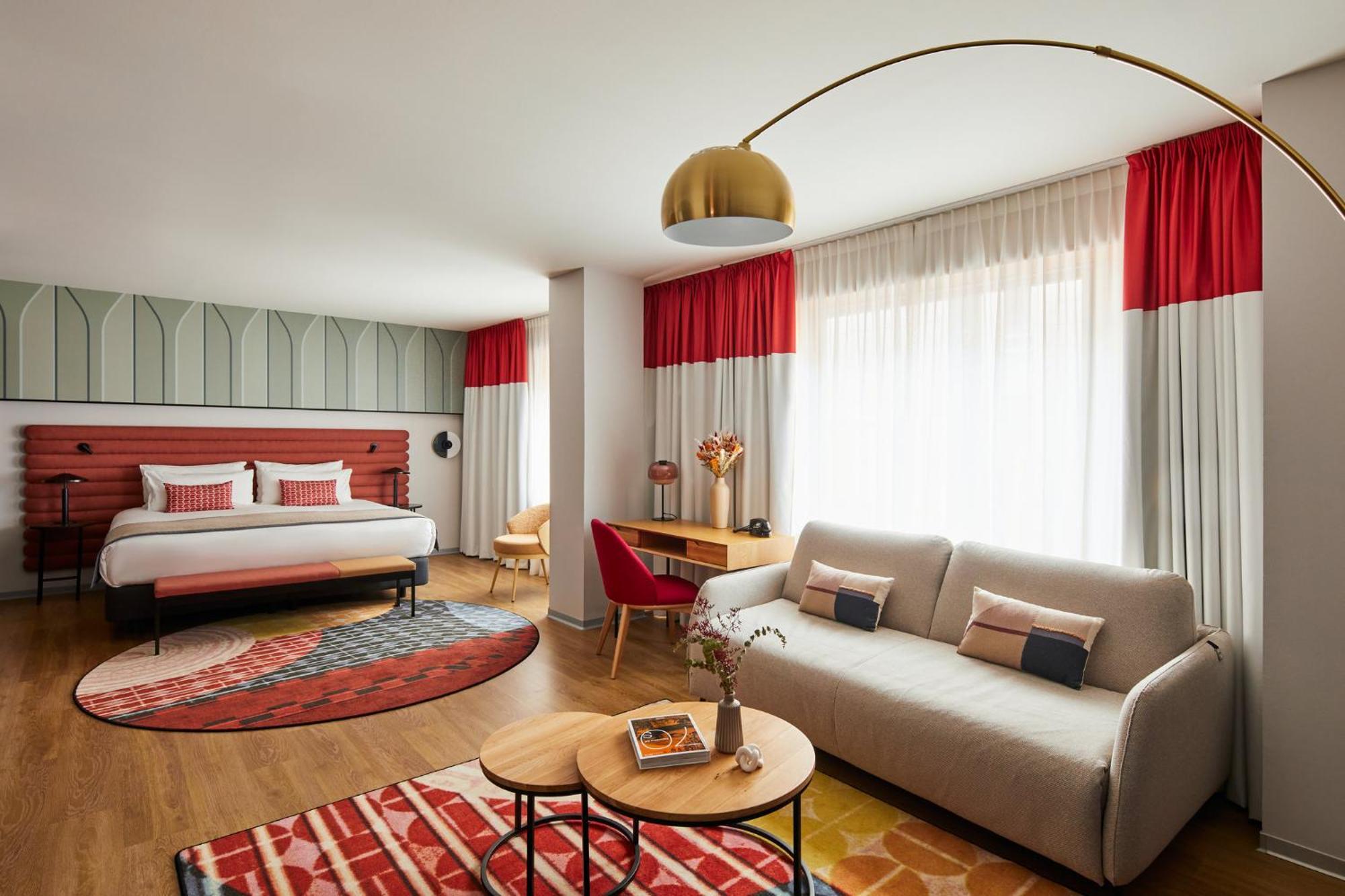 Hotel Indigo Barcelona Granvia Plaza Espana, An Ihg Hotel 外观 照片