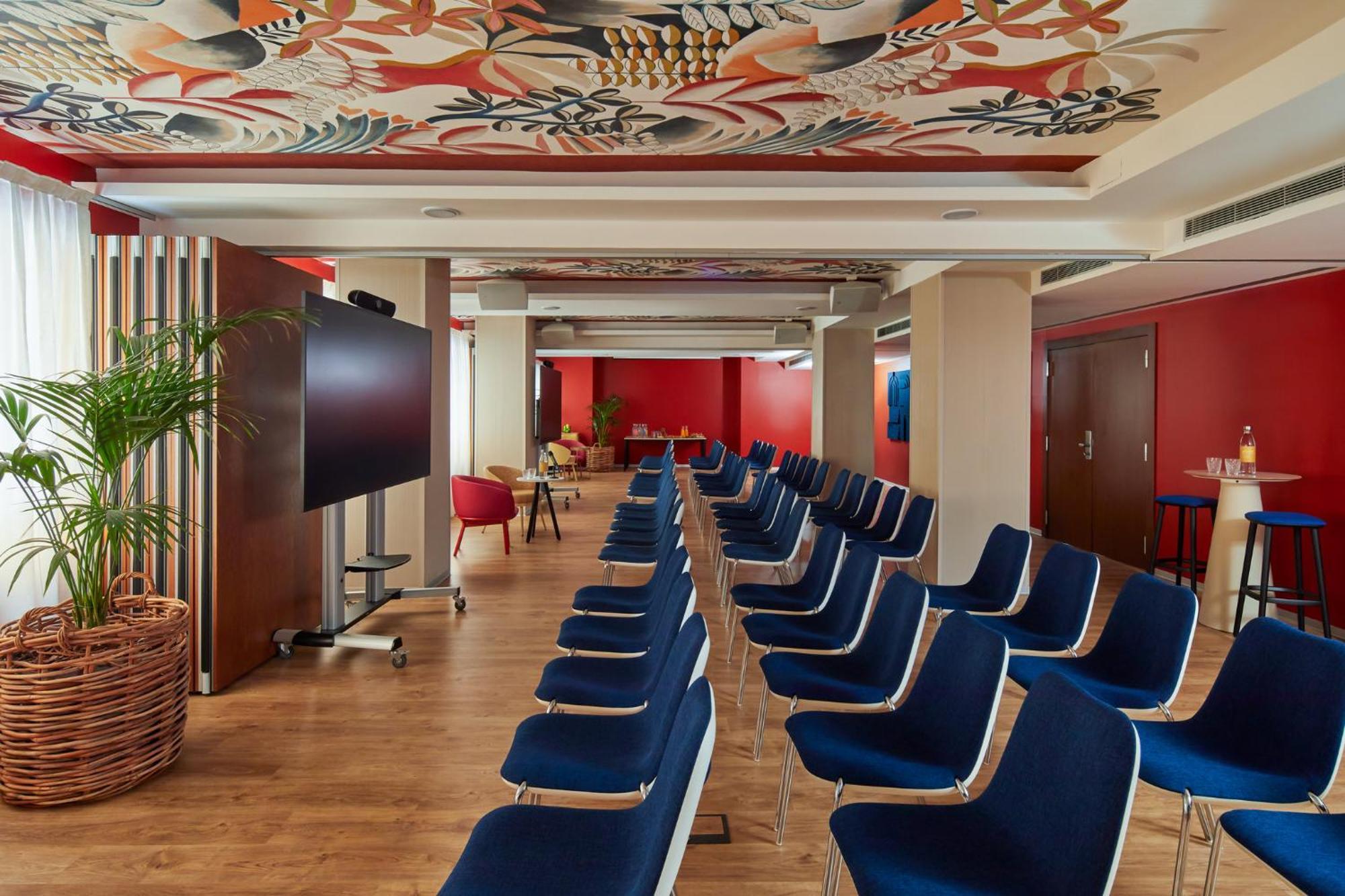 Hotel Indigo Barcelona Granvia Plaza Espana, An Ihg Hotel 外观 照片